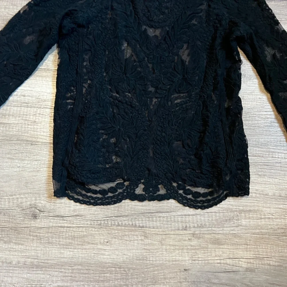 EXPRESS Women's Lace Top (Size S)